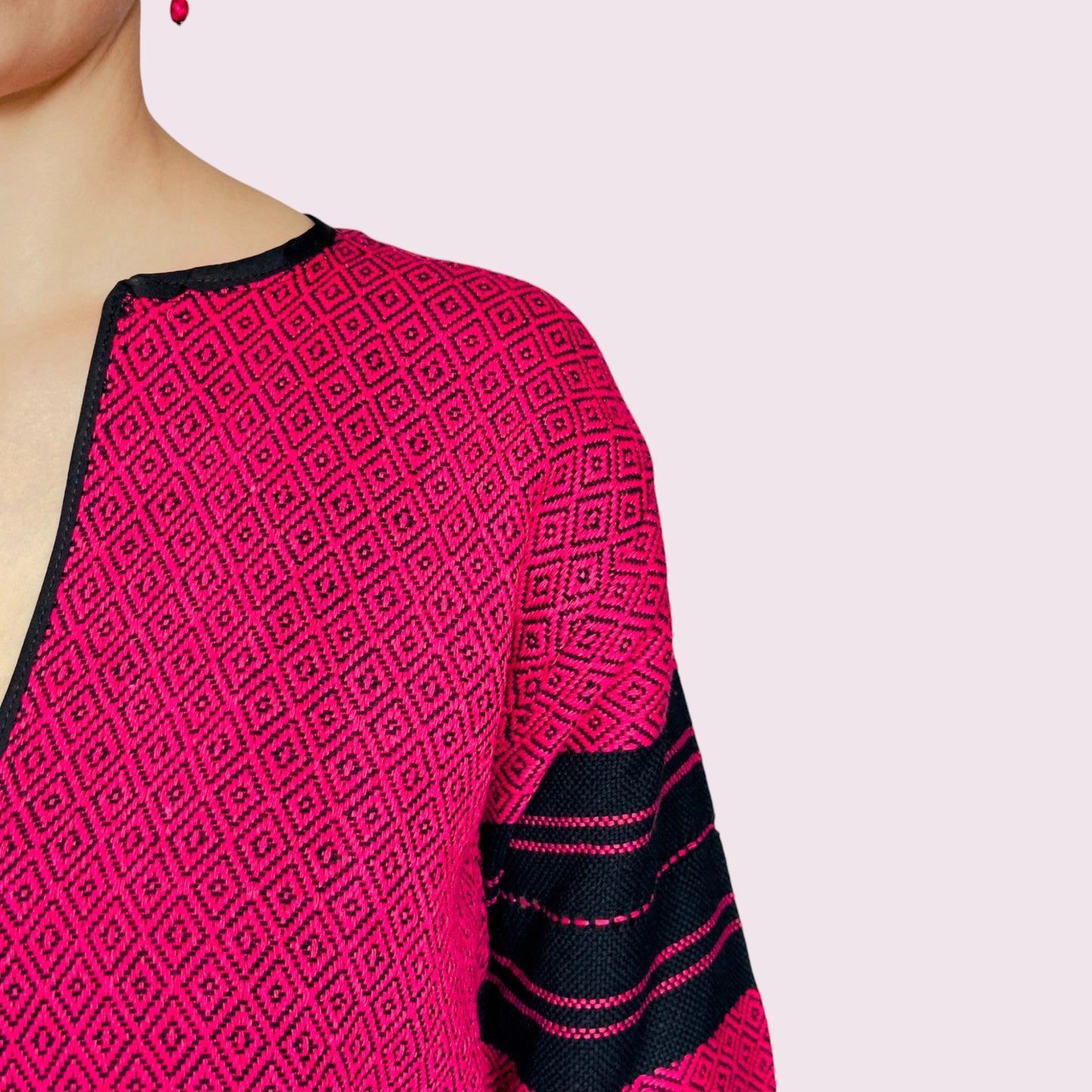 Gewebtes Sakko, Jacke "Cocol" aus Mexiko - pink-schwarz mit Saum