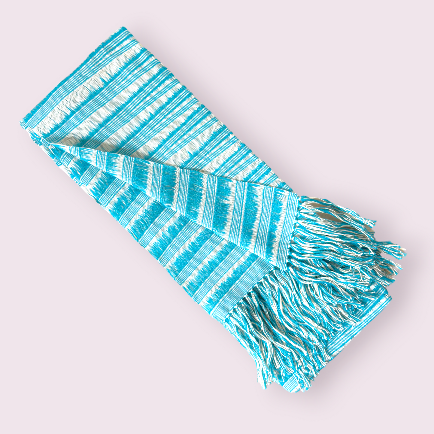 Gewebter Wendeschal "Lorena" aus Mexiko - hellblau-weiß